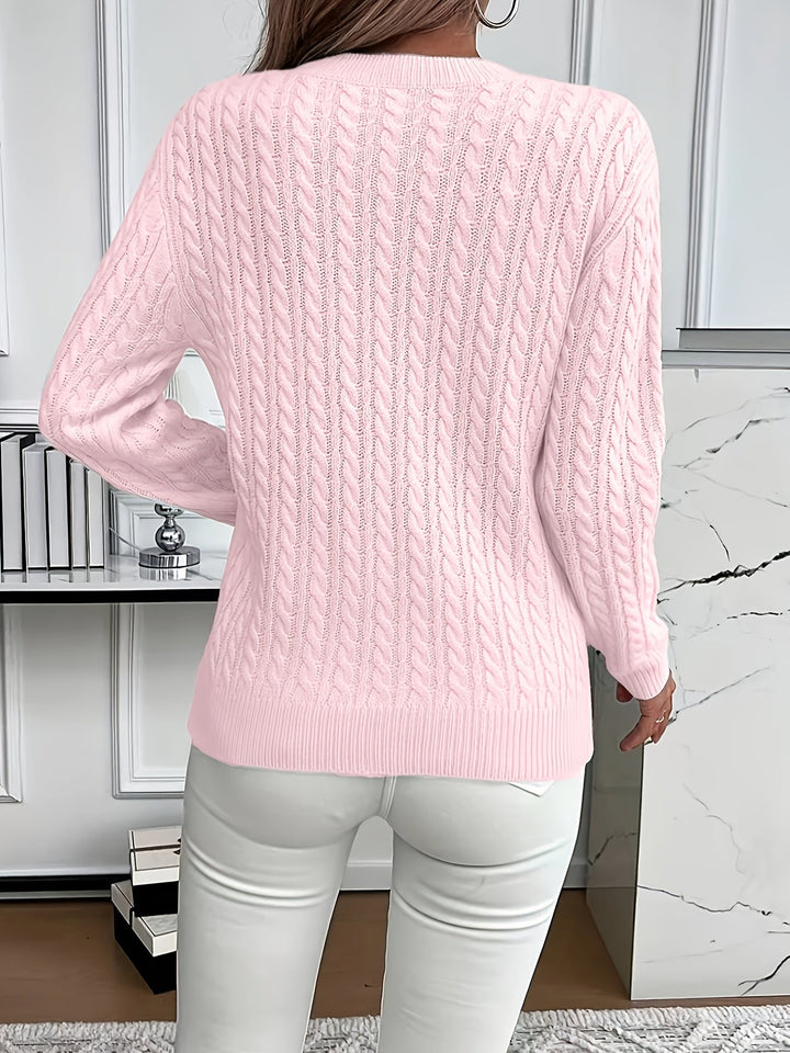 Fenwick | Women's Cable-Knit Round Neck Sweater