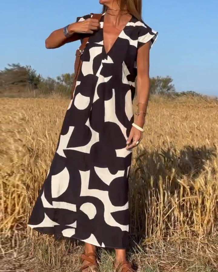 Sita - Summer Dress with print and V-neckline