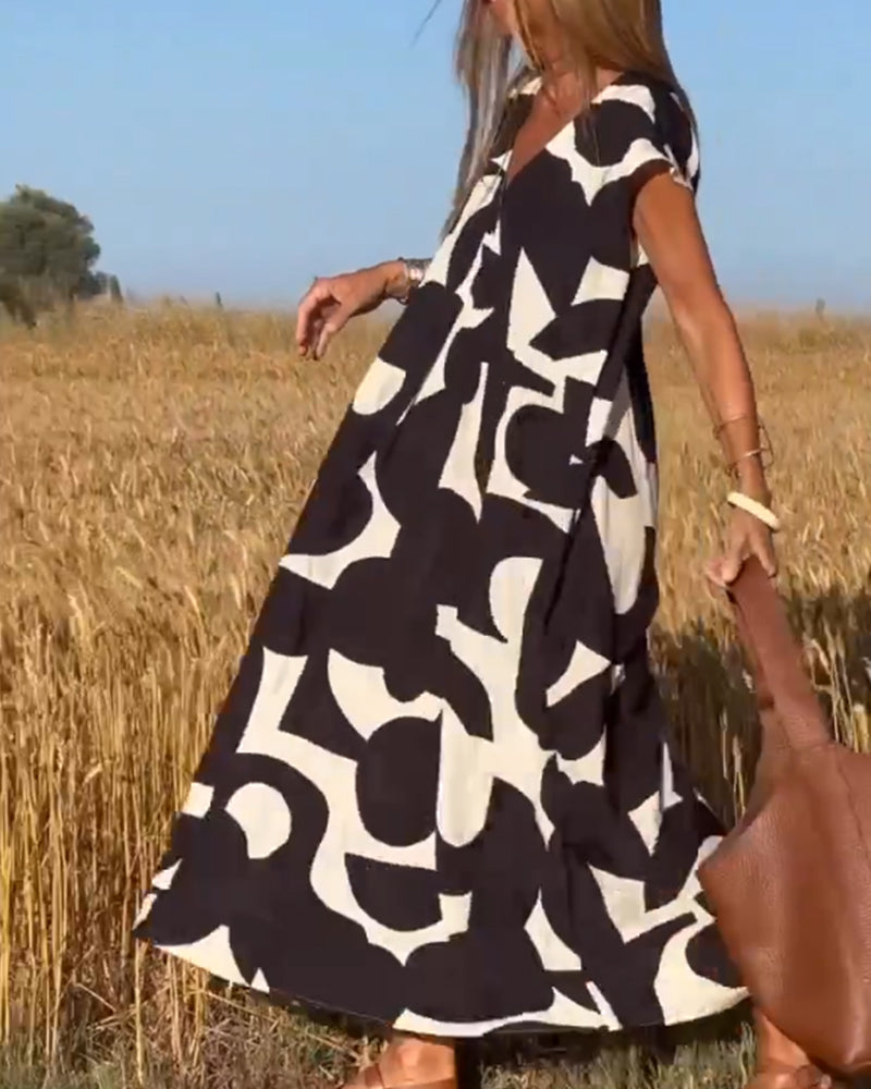 Sita - Summer Dress with print and V-neckline