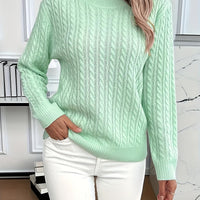 Fenwick | Women's Cable-Knit Round Neck Sweater