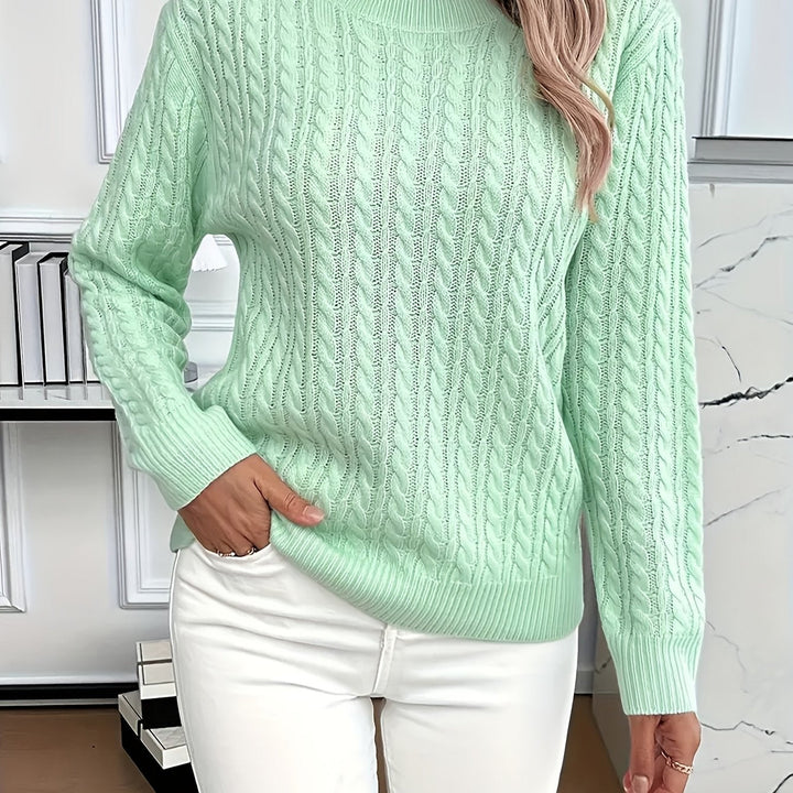 Fenwick | Women's Cable-Knit Round Neck Sweater