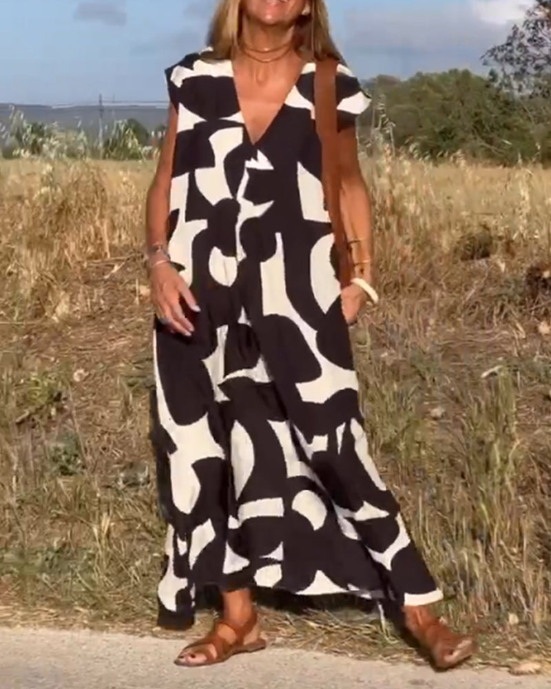 Sita - Summer Dress with print and V-neckline