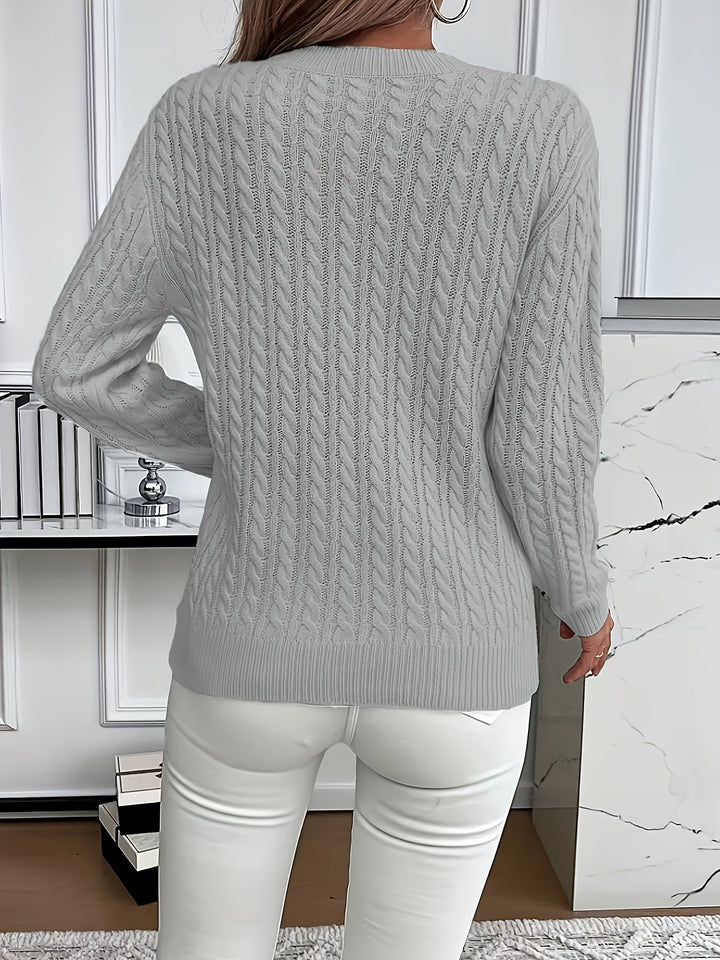 Fenwick | Women's Cable-Knit Round Neck Sweater