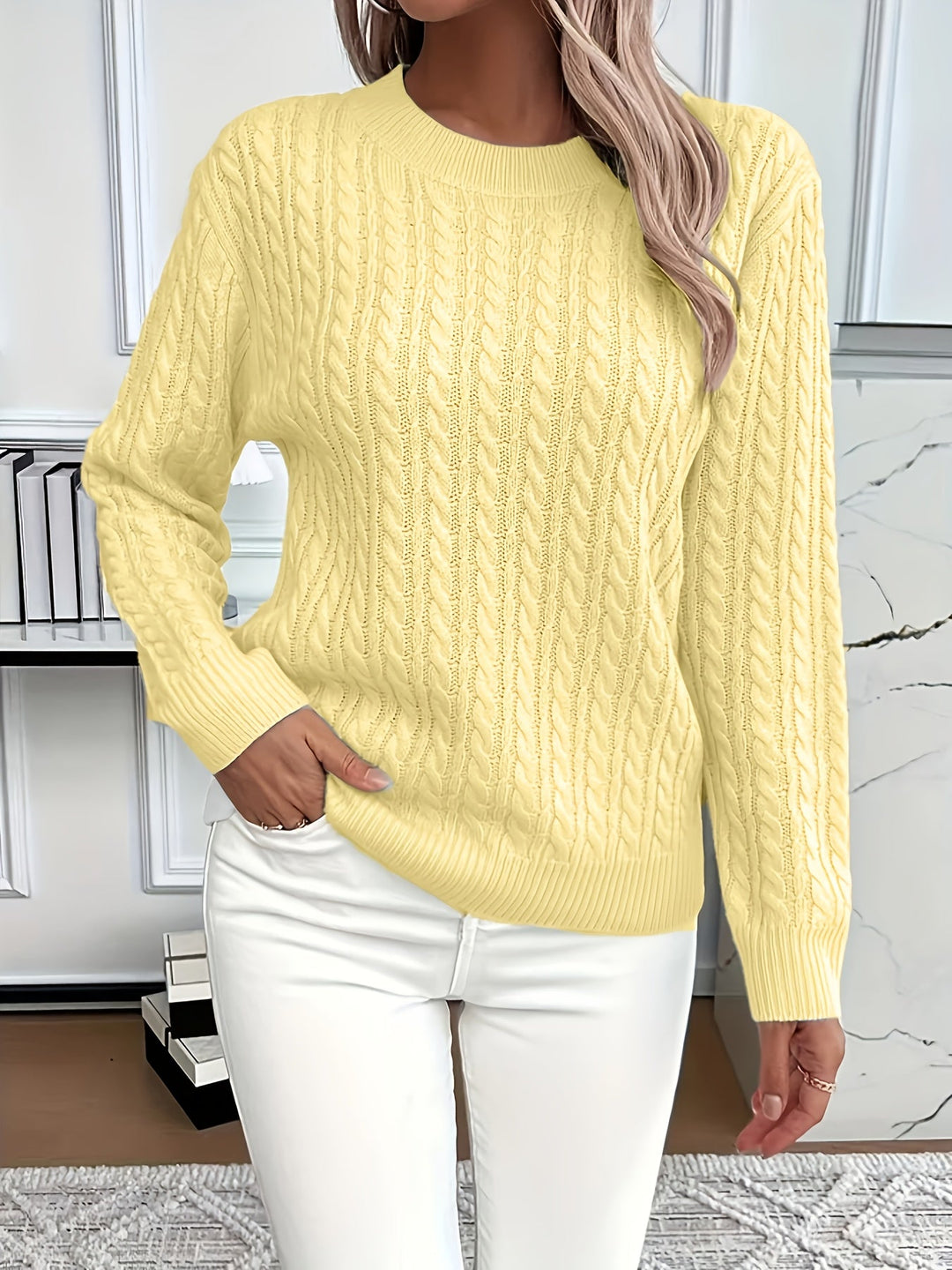 Fenwick | Women's Cable-Knit Round Neck Sweater