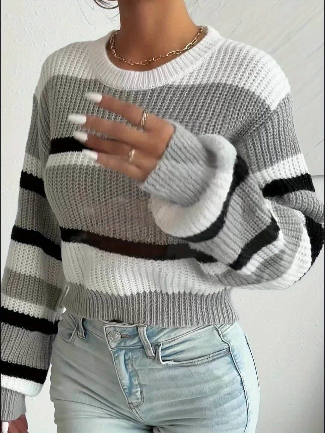 Adalyn gray striped round-neck sweater, close-up detail