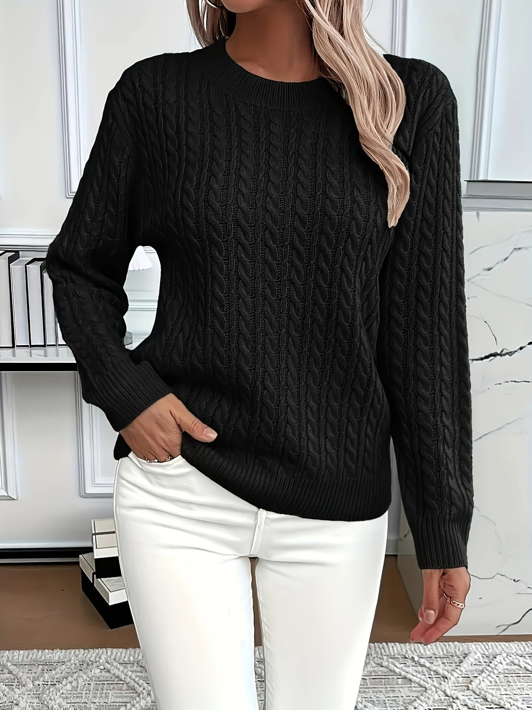 Fenwick | Women's Cable-Knit Round Neck Sweater
