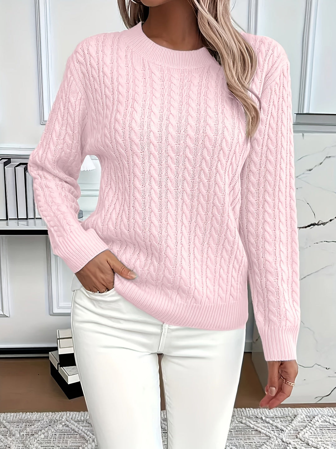 Fenwick | Women's Cable-Knit Round Neck Sweater