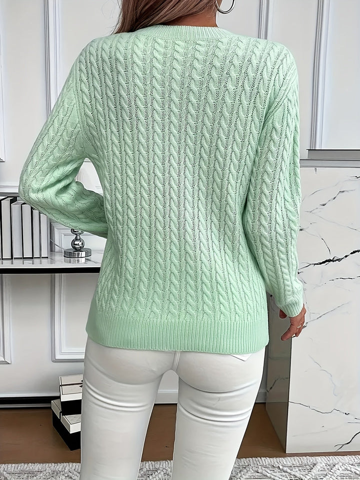 Fenwick | Women's Cable-Knit Round Neck Sweater