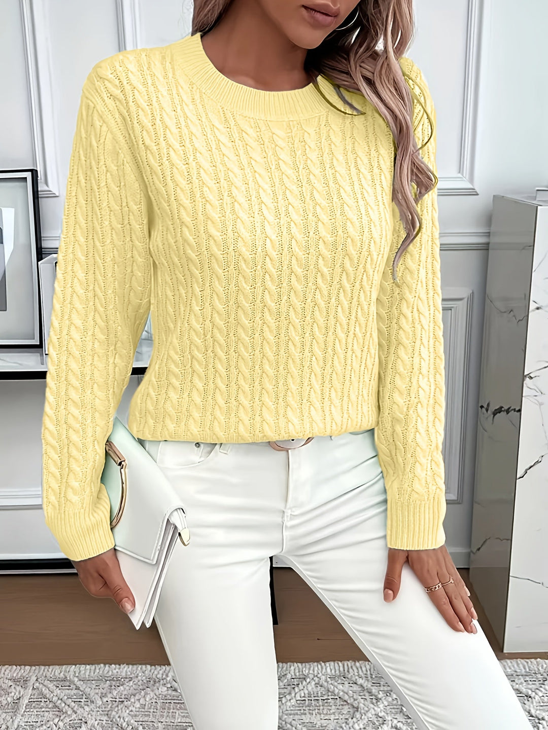 Fenwick | Women's Cable-Knit Round Neck Sweater