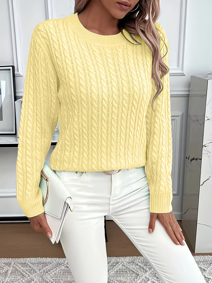 Fenwick | Women's Cable-Knit Round Neck Sweater