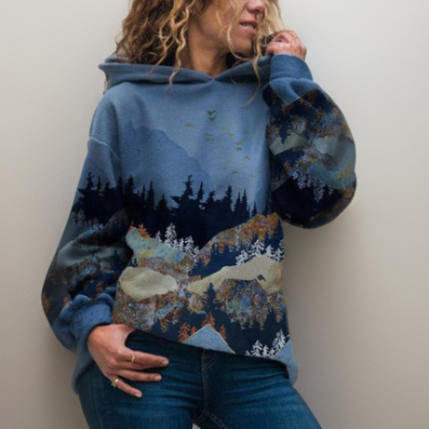 Sabine mountain landscape graphic hoodie, close-up front detail